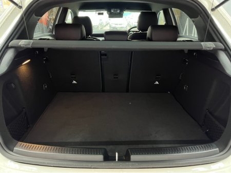 2019 Mercedes-Benz A Class €23950! 2019 MERCEDES-BENZ A200D 2.0 AUTOMATIC / CRUISE CONTROL / REVERSE CAMERA / ELECTRIC MEMORY & HEATED SEATS / PADDLE SHIFTERS AND MORE €23,950 thumbnail