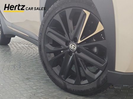 2023 Toyota Aygo X - thumbnail 6