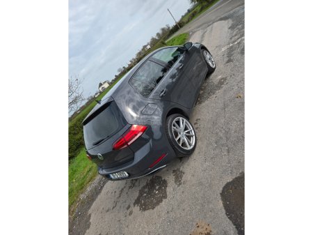 2018 Volkswagen Golf - thumbnail 3