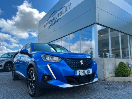 2021 Peugeot 2008 - view 2