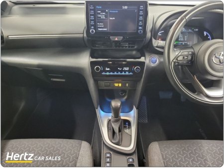 2023 Toyota Yaris Cross DESIGN HEV 1.5 Petrol Automatic €25,895 thumbnail