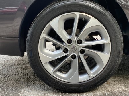 2016 Renault Fluence 1.5 DCI 110 R-LINK €9,900