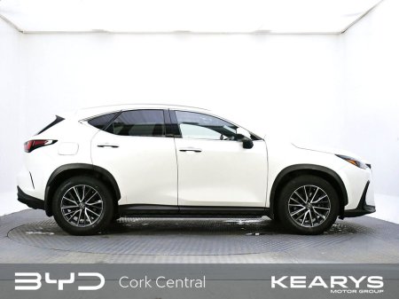 2022 Lexus NX 450 h+ - thumbnail 5