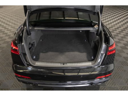 2021 Audi A6 50 TFSI e S Line €41,950 thumbnail