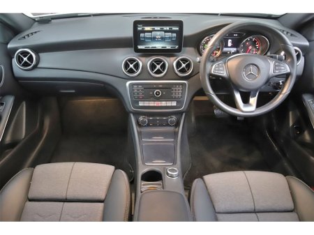 2017 Mercedes-Benz GLA Class GLA 180 *HALF LEATHER*REVERSE CAM*PARK SENSORS* thumbnail