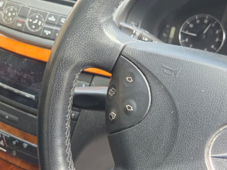 2006 Mercedes-Benz E Class - thumbnail 5