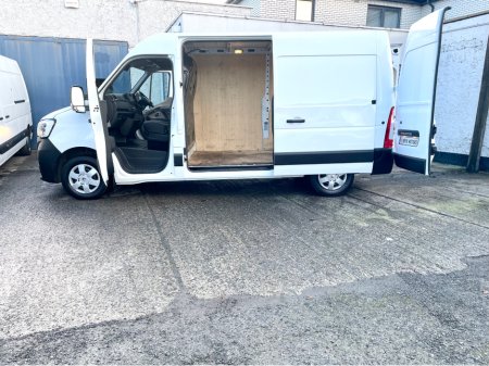2023 Renault Master MM35 BUSINESS+ 2.3 BLUE DCI 135BHP MWB €18,000 thumbnail