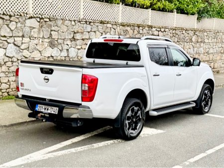 2020 Nissan Navara - thumbnail 10