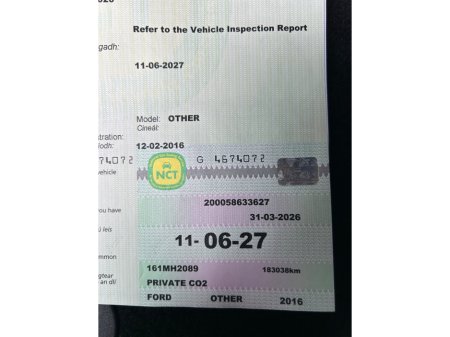 2016 Ford Focus - thumbnail 10