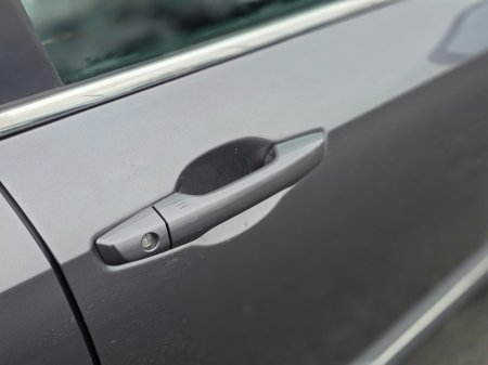 2019 Honda CR-V 2.0I-MMD SE 184PS 5DR AUTO €21,950 thumbnail