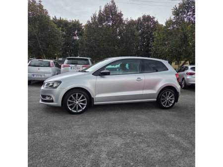 2015 Volkswagen Polo 1.2 TSI 3DR 90HP Comfortline + €10,950