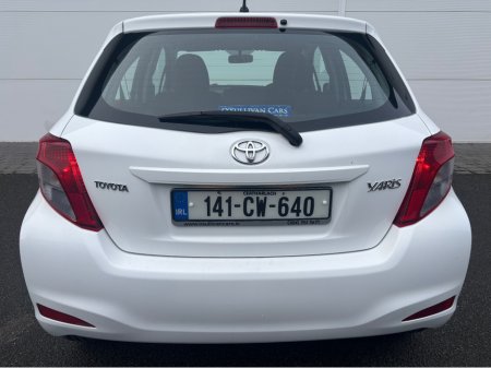 2014 Toyota Yaris 1.0 AURA 4DR €8,995 thumbnail