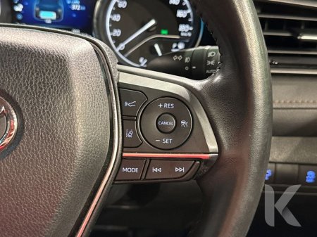 2021 Toyota Camry - thumbnail 19