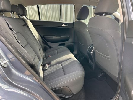 2017 Kia Sportage - thumbnail 17