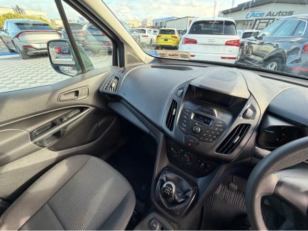 2018 Ford Transit Connect - thumbnail 22