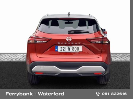 2022 Nissan Qashqai 1.3 SV Premium 2T €21,950 thumbnail