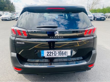 2022 Peugeot 5008 - thumbnail 7