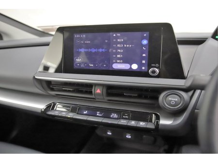 2023 Toyota Prius 1.8 SELF CHARGING HYBRID *REVERSE CAM*PARK SENSORS* €30,890 thumbnail