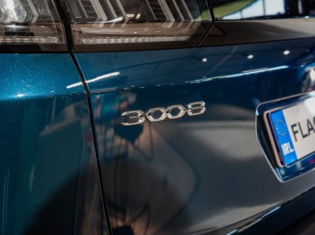 2024 Peugeot 3008 - thumbnail 6