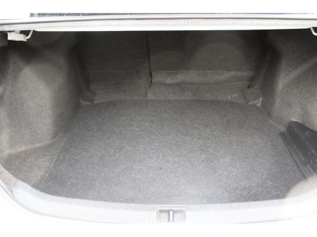 2017 Toyota Corolla - thumbnail 9