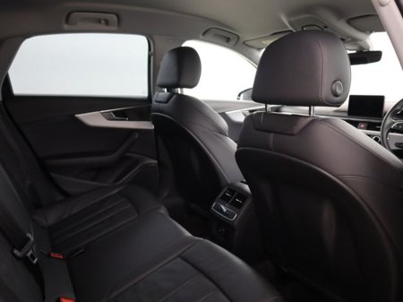 2018 Audi A4 - thumbnail 14