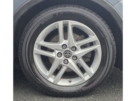 2021 Toyota C-HR 1.8 ICON 120BHP HEV 5DR A €19,950 thumbnail