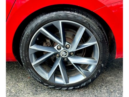 2017 Skoda Superb - thumbnail 10