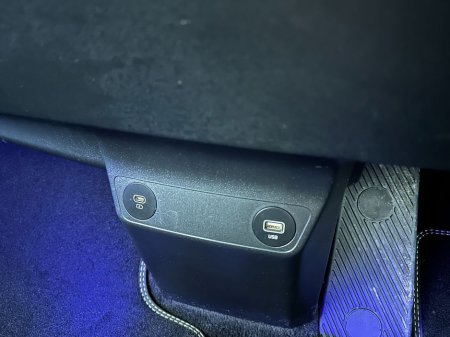 2022 Kia EV6 - thumbnail 24