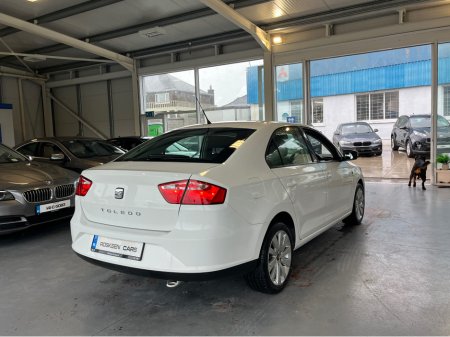 2013 SEAT Toledo 1.6 TDI ECOMOTIVE SE 10 105PS 5DR €7,950 thumbnail