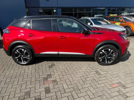 2023 Peugeot 2008 - thumbnail 3