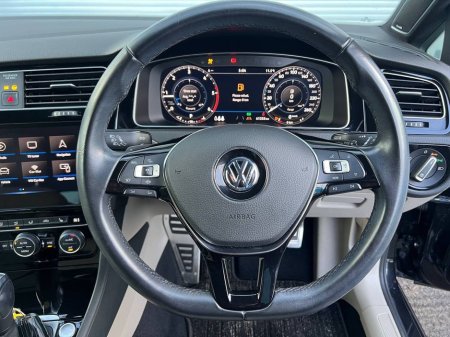 2020 Volkswagen Golf - thumbnail 4