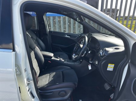 2016 Mercedes-Benz B Class - thumbnail 12