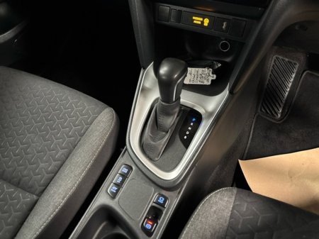 2024 Toyota Yaris Cross LUNA 4DR AUTO €27,950 thumbnail