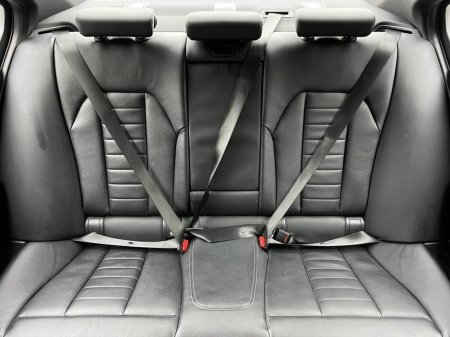 2021 BMW 3 Series - thumbnail 12