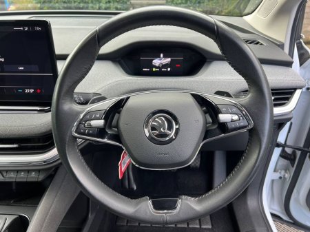 2023 Skoda Enyaq - thumbnail 4