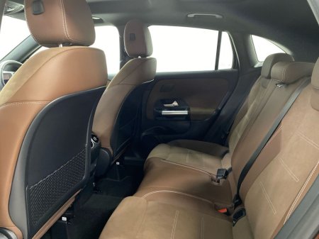 2025 Mercedes-Benz GLA Class GLA 250 E AMG Line Plus €58,950 thumbnail