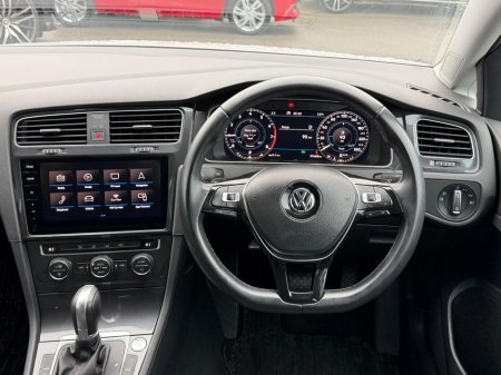 2018 Volkswagen Golf (182) 1.2 TSI COMFORTLINE TECH EDITION €21,450 thumbnail
