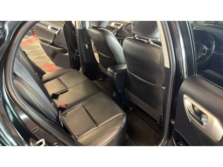 2013 Lexus CT 200 h - photo 3