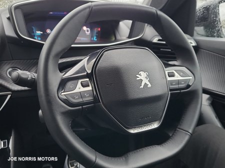 2023 Peugeot 2008 ALLURE 1.2 100 6.4 4DR €24,995 thumbnail