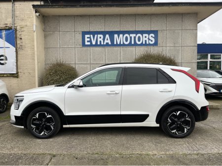 2023 Kia Niro - thumbnail 6