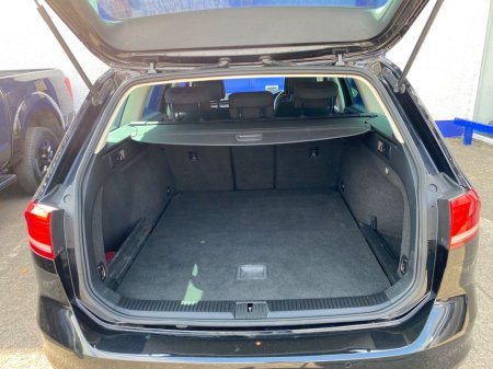 2018 Volkswagen Passat SE BUSINESS TDI BLUEMOTION TECHNOLOGY €15,950 thumbnail