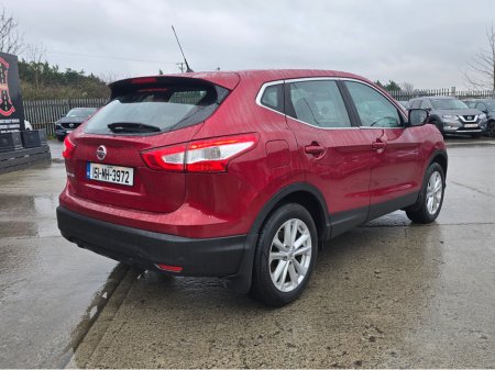 2015 Nissan Qashqai 2015 Qashqai 1.2/Only 62k mls/New NCT/Warranty €10,888 thumbnail
