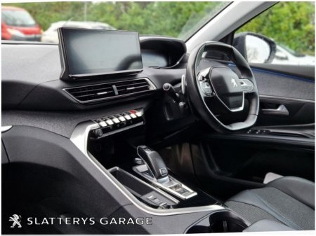 2022 Peugeot 5008 - thumbnail 5