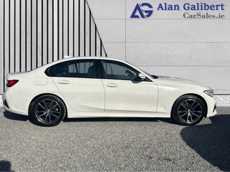 2020 BMW 3 Series - thumbnail 2