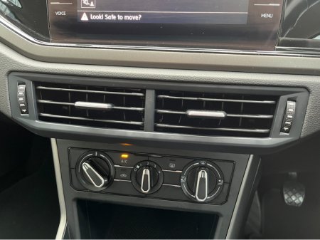 2020 Volkswagen Polo COMFORTLINE 1.0 PETROL MANUAL €15,950 thumbnail