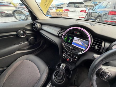 2019 MINI Cooper D - thumbnail 28