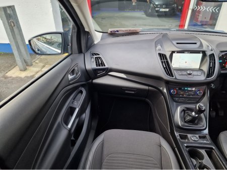 2019 Ford Kuga TITANIUM-LOW MILAGE-FULLY SERVICED €16,950 thumbnail