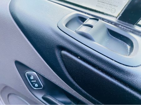 2021 Ford Transit Custom - thumbnail 19