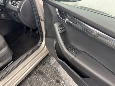 2018 Skoda Octavia - thumbnail 11