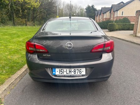 2015 Opel Astra - photo 4